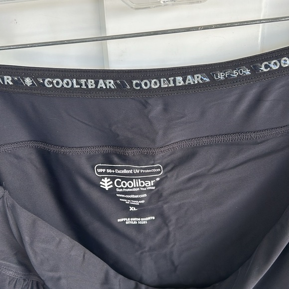 Coolibar Ripple swim shorts with liner - Picture 5 of 6